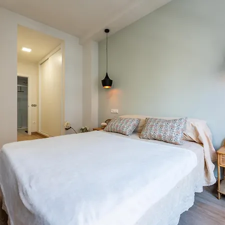 Malagasuite Comfortable Apartament Malaga