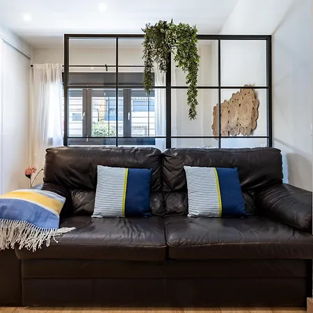 Malagasuite Comfortable Apartament Malaga